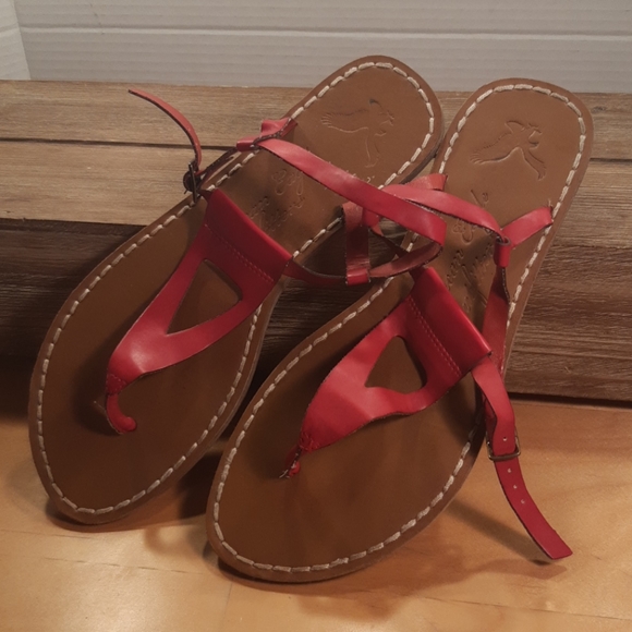 American Eagle size 9.5